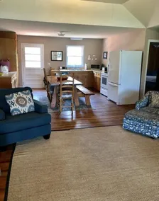 Beach Nut - Room