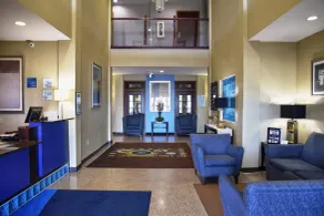 Holiday Inn Express Hotel & Suites St. Charles by IHG - Réception