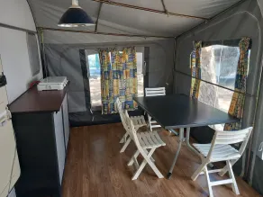 Caravan near the sea 4 - Matsal