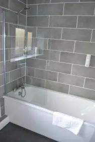 White House Hotel - Baño