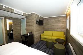 Svalbard Hotell | Polfareren - Room