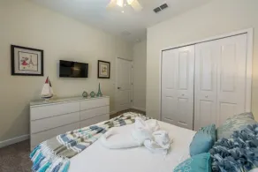 Storey Lake 4 BR with private pool - Chambre