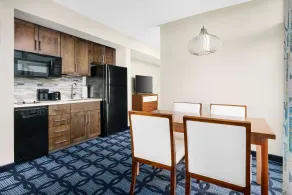 Homewood Suites by Hilton Myrtle Beach Oceanfront - Rum