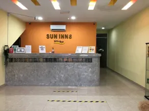 Sun Inns Hotel Meru Raya - Rezeption