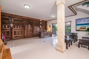 Puri Saron Hotel Madangan - Gianyar - Recepción