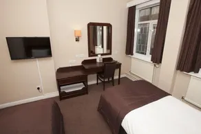 Dolphin SA1 - Room