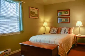 Oakmont Inn - Room