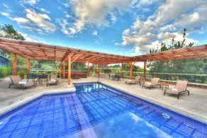 Hacienda Chorlavi - Piscina