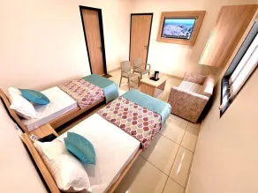 Hotel Rajvi Residency A Unit Of Jas Hotels And Resorts - Zimmer