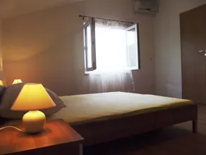 APPARTAMENTO ATTICO CON ARIA CONDIZIONATA E BALCONE - Camera