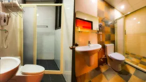 SUAO Backpackers - Baño