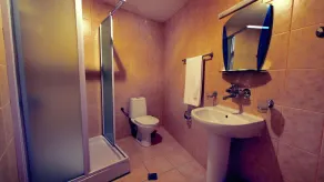 Hotel Alabin Central - Bathroom