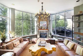 The Woodrun by Whiski Jack - Coin salon dans le hall