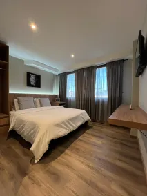 Aerosuites & SkyHub - Zimmer