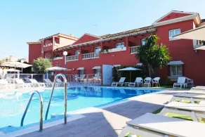 Alborán Algeciras - Piscine