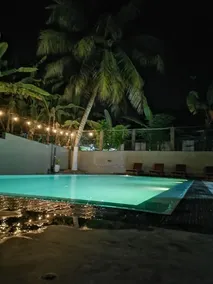 Urban Galle Villa - Piscine