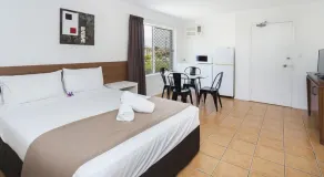 Sunshine Beach Resort - Room