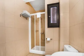 Glaner Hotel Cafe - Bathroom
