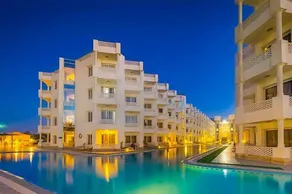White Valley Palace - Pool