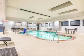 Holiday Inn Express & Suites Longview North by IHG - Pool