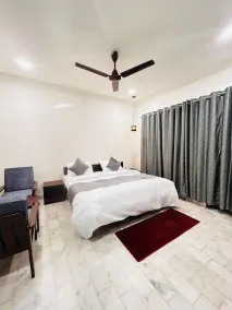 Hotel 7 Cr - Chambre