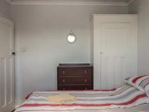 Highdown - Room