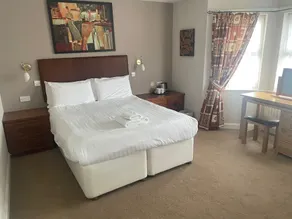 The Moorings - Room