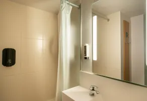 B&B HOTEL Saint-Nazaire Trignac - Badeværelse