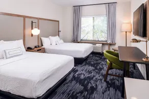 Fairfield Inn & Suites by Marriott Staunton - Chambre
