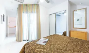Ona Hollywood Mirage - Chambre
