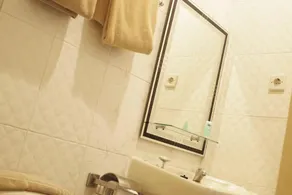 Graha DPT 33 Hotel - Badeværelse