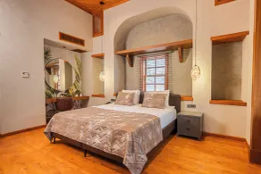 Dumos Suite Hotel - Room