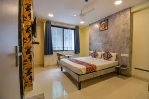FabHotel Gargi Inn - Nr Balewadi Stadium - Room