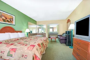 Super 8 by Wyndham Nashville Near Downtown / I-40 - Værelse
