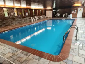 MainStay Suites LeClaire - Quad Cities - Pool