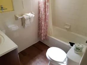 Royal North Beach - Bathroom