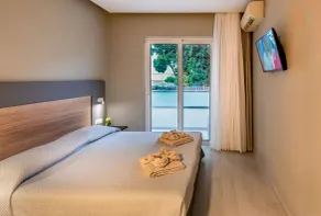 Sunday Hotel - Chambre