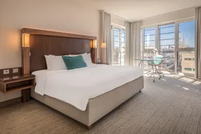 Courtyard by Marriott Cologne - Chambre