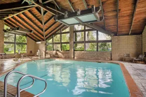 Best Western Plus Yosemite Gateway Inn - Piscine