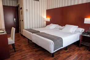 Hotel RH Murcia Centro - Room