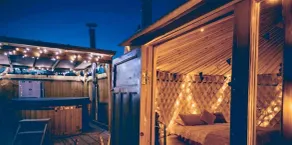 Glamp and Tipple Ltd - Room