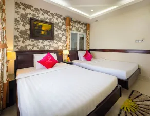 Pink Suite Saigon Airport Hotel - Room