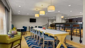 Hampton Inn Bloomington - Restaurant