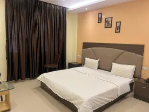 Hotel City Palace - Habitación