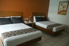 Hotel Arcos Aeropuerto - Habitación