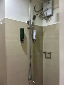 Peaceful Pasay Getaway - Private Studio with Pool - Salle de bain
