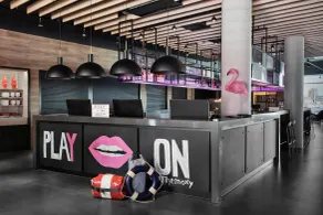 Moxy Bergen - Reception