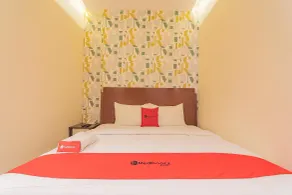 RedDoorz Plus @ Siradj Salman Samarinda - Room