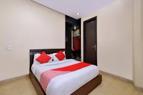 Collection O Lotus Bed & Breakfast - Quarto