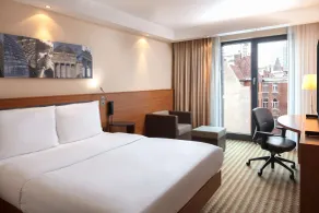 Hampton by Hilton Berlin City West - Chambre